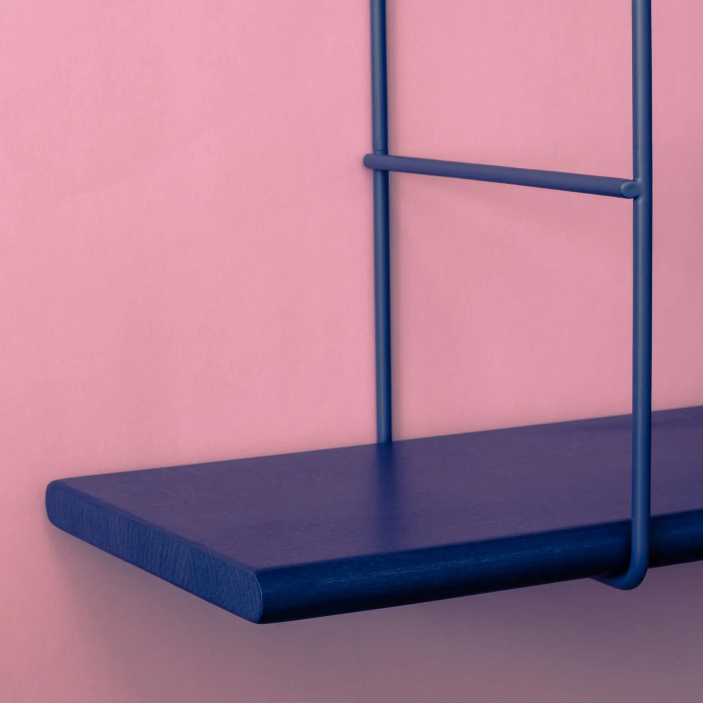 Wandregal Shrink Color