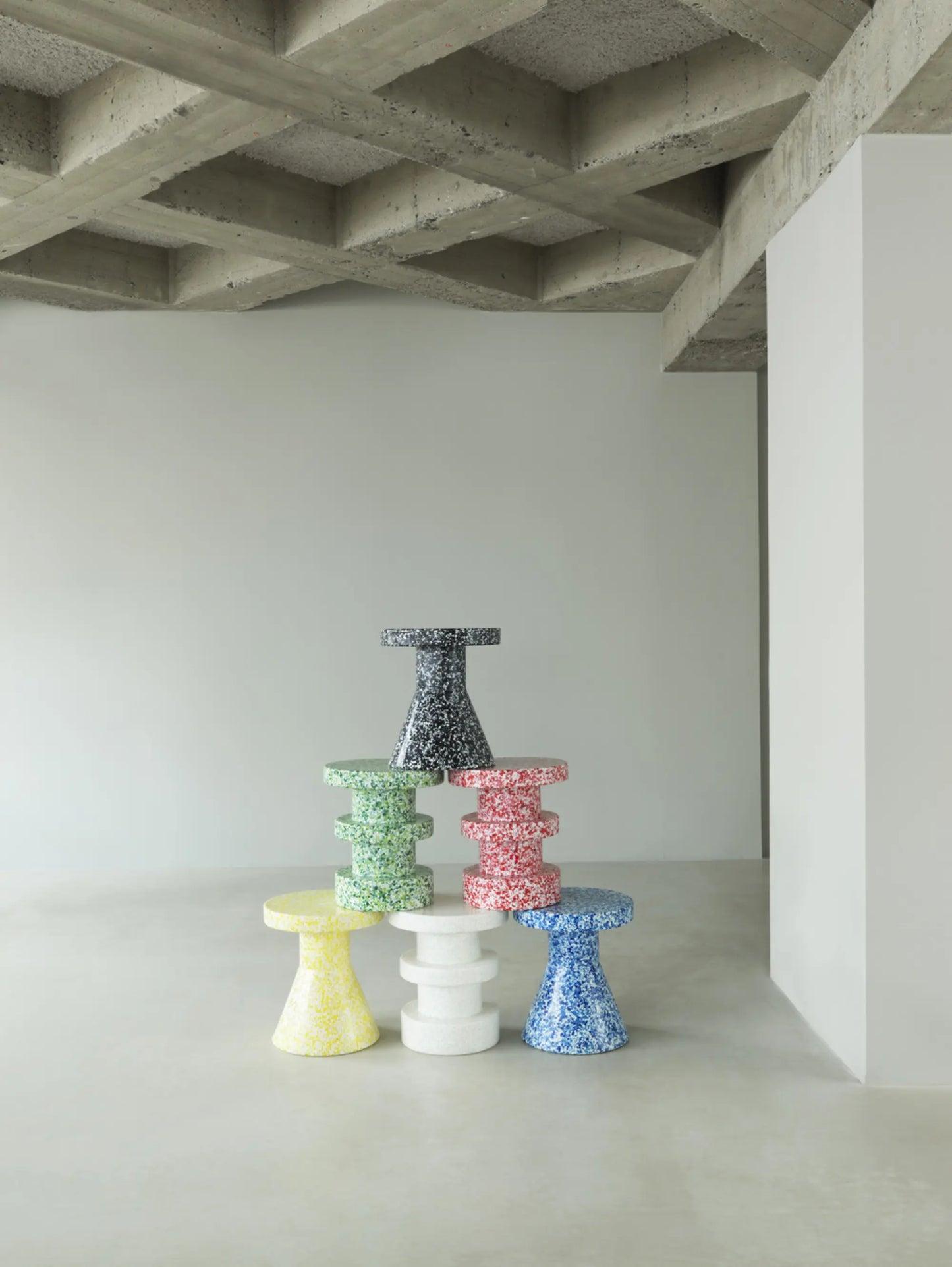 Hocker Bit Stool Stack
