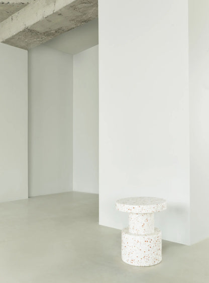 Hocker Bit Stool