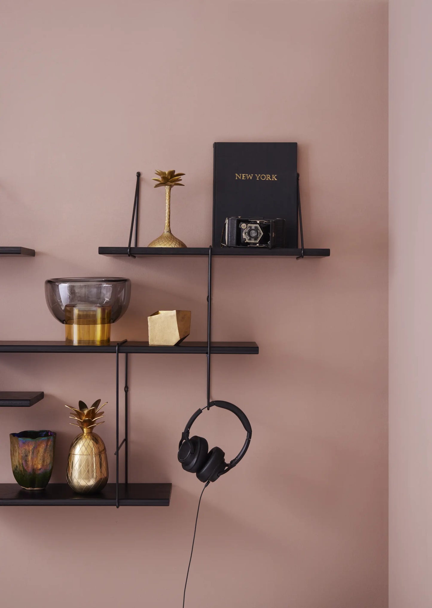 Wandregal Shrink Color