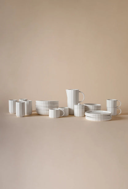 Becher Facet