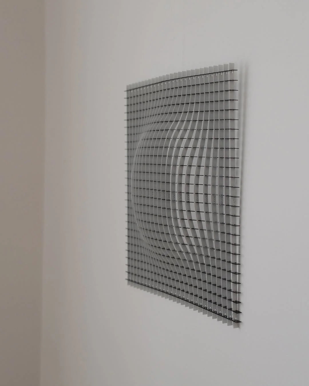 GRAVITY Centerpiece Schale