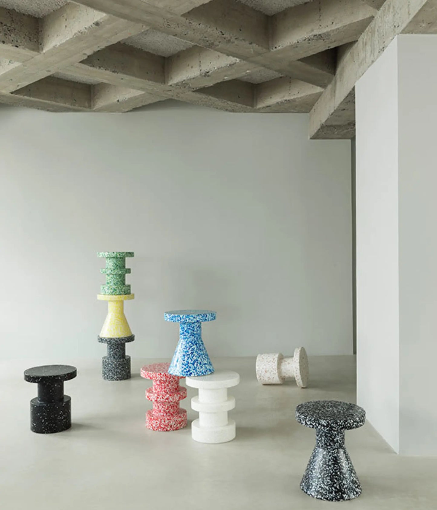 Hocker Bit Stool Stack