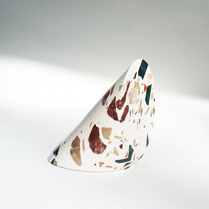 Buchstütze Terrazzo