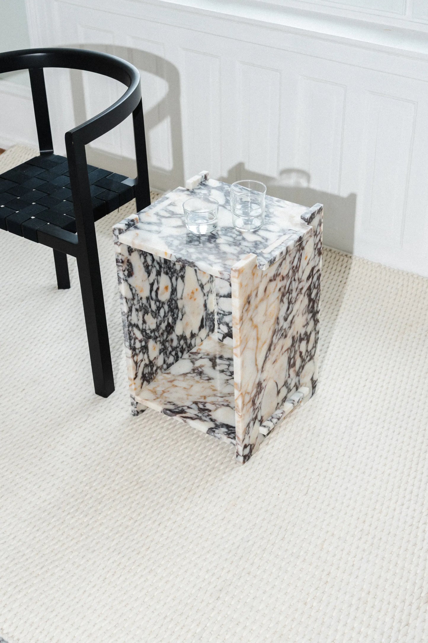 Beistelltisch Assembly Naturstein