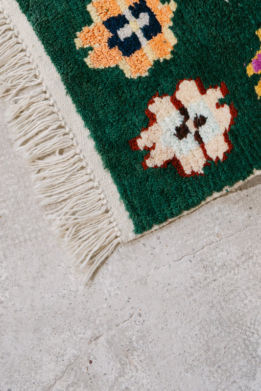 Teppich Bergama Tülü – Mosaic Flowers